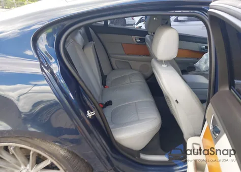 2010 Jaguar Xf from USA, damaged, VIN SAJWA0FA1AHR68197